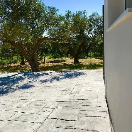 Riqionian House Villa