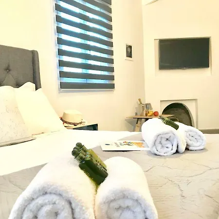 Riqionian House Villa