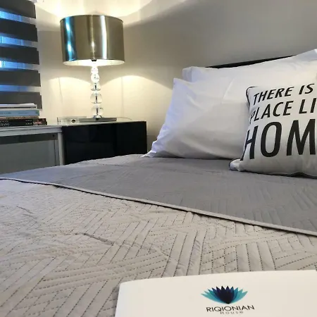 Riqionian House Villa *