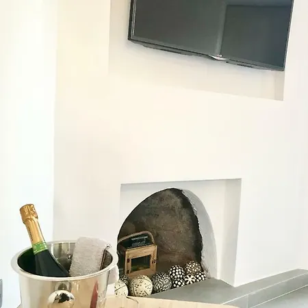 Riqionian House 别墅 Vromonérion