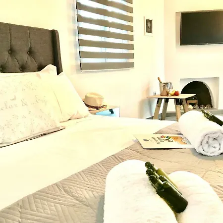 Riqionian House 别墅 Vromonérion