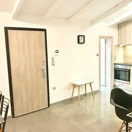 别墅 Riqionian House Vromonérion