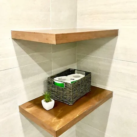 Riqionian House Vromonérion