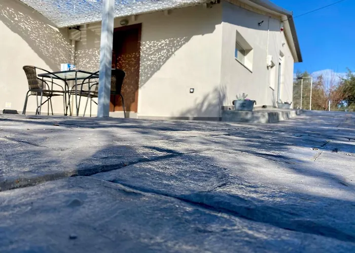 Riqionian House Villa