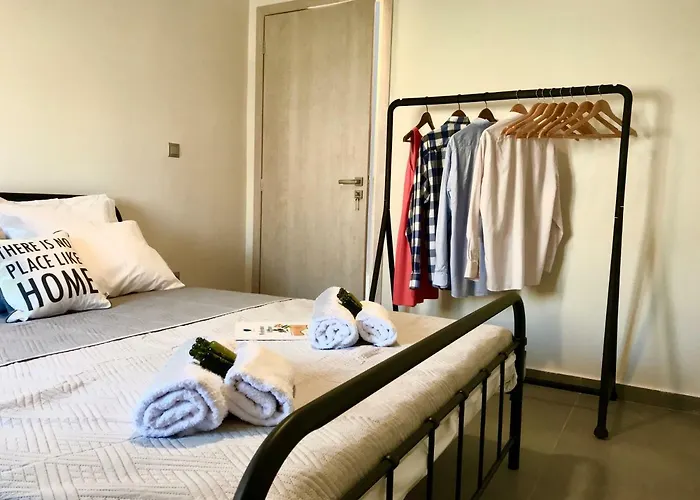 Riqionian House * Vromonérion