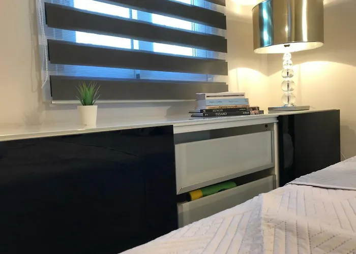 Riqionian House * Vromonérion