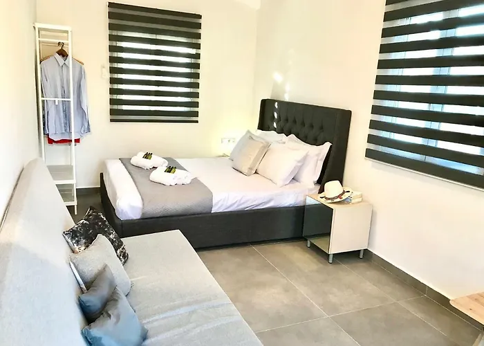 Villa Riqionian House