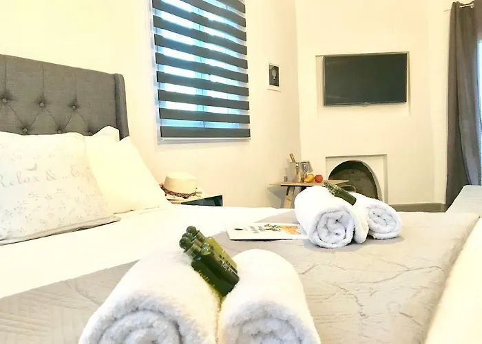 Riqionian House Villa