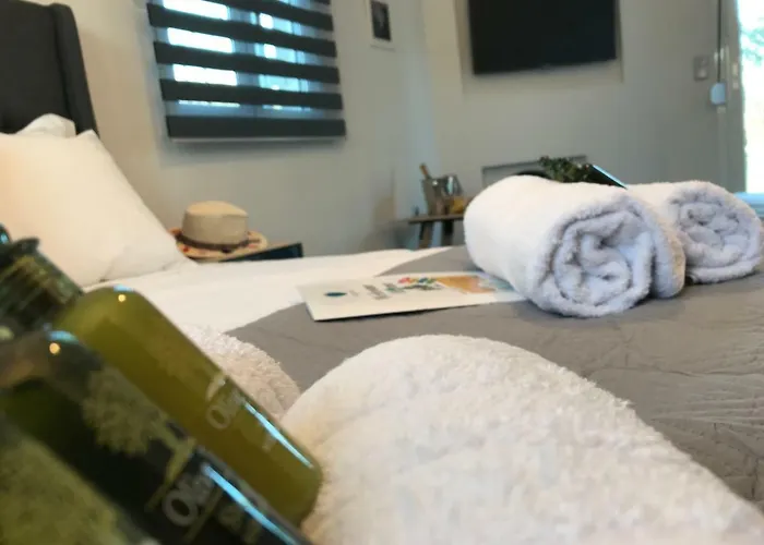 Riqionian House Vromonérion