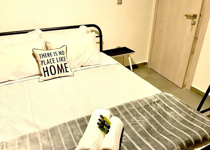 Riqionian House Vromonérion