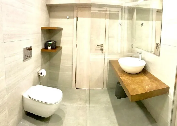 Villa Riqionian House *