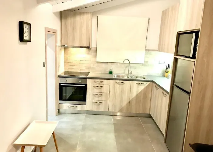 Riqionian House Villa