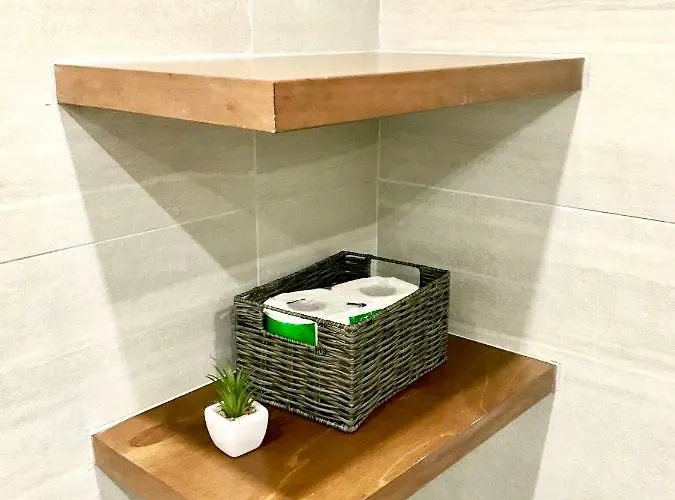 Riqionian House Vromonérion